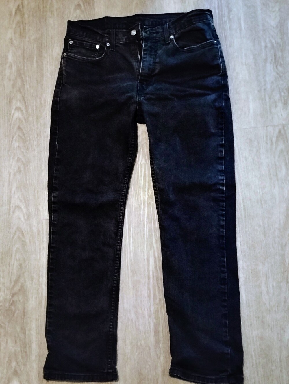 Levi's Men's Black Slim Straight Jeans